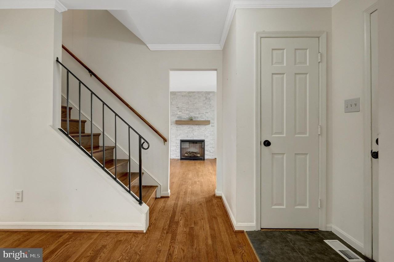 1108 Bellview Rd - Photo 5 of 45