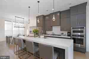 featured image of 14383 Beckett Glen Cir