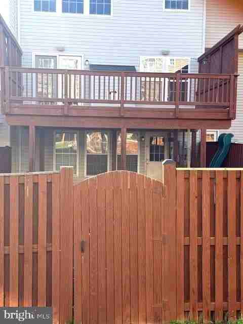 25272 Curiosity Sq - Photo 6 of 8