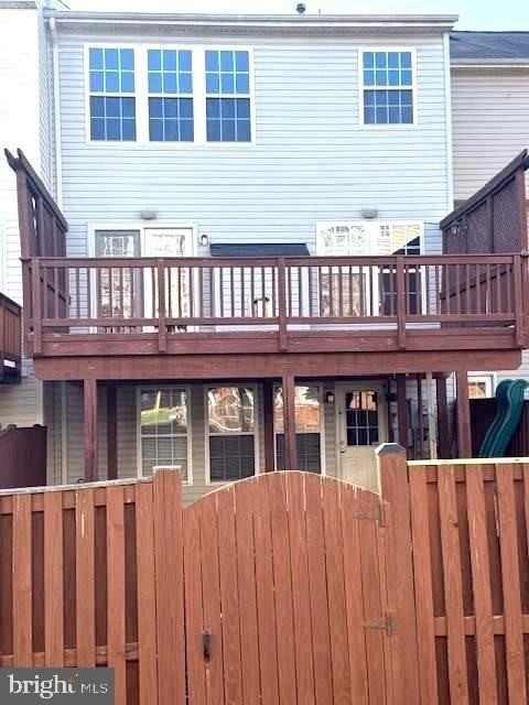 25272 Curiosity Sq - Photo 7 of 8