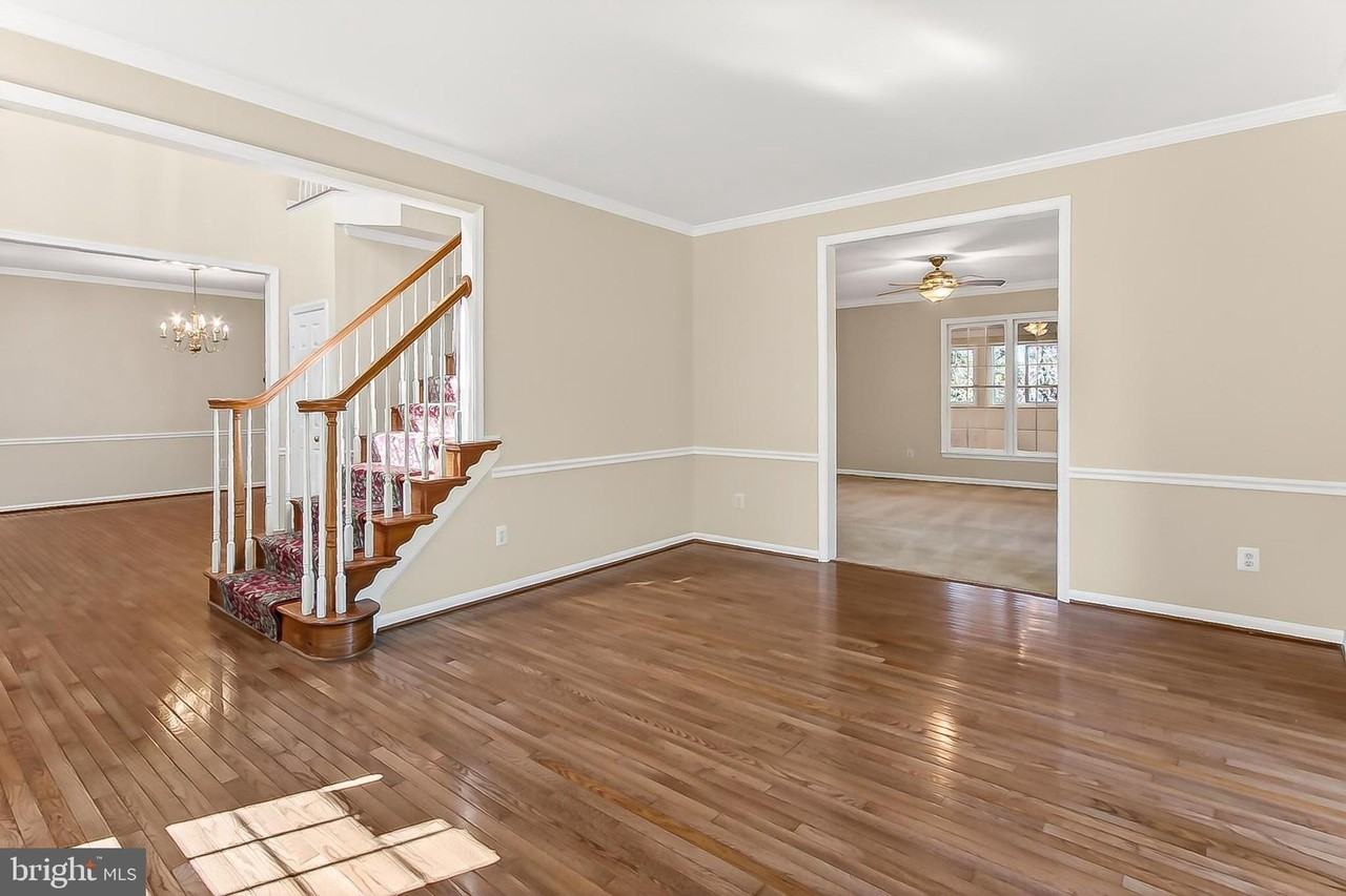 43884 Loganwood Ct - Photo 2 of 29