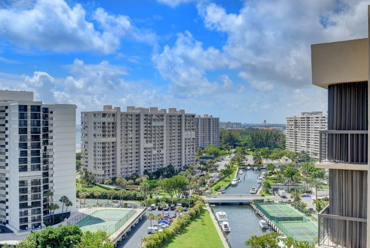 4748 S Ocean Blvd Unit Ph1 - Photo 7 of 43