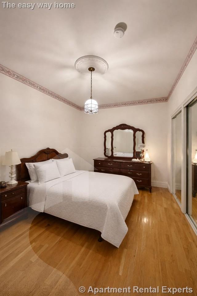 107 2nd St - Photo 7 of 12