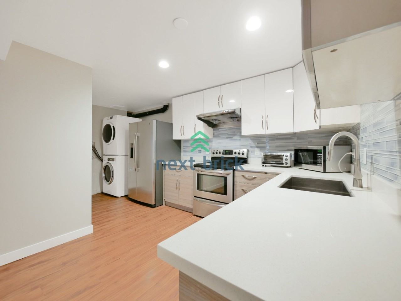 16643 Ne 89th St #B - Photo 4 of 21