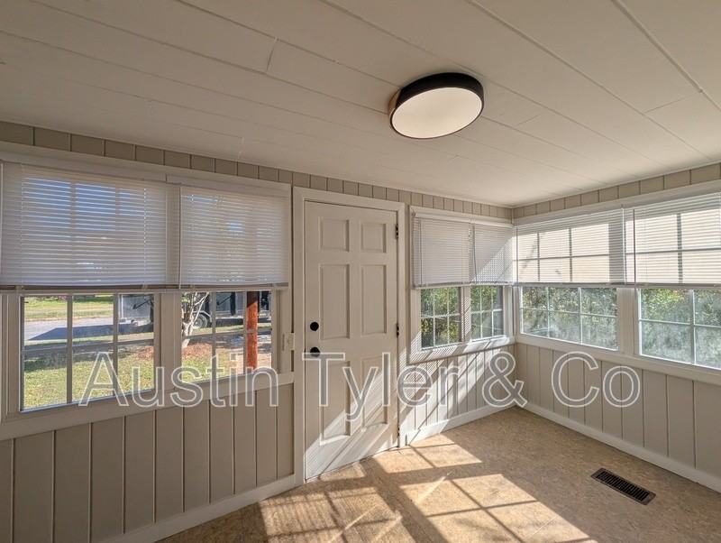 4455 Broad St - Photo 2 of 17