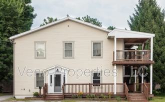 1 S Park St #1D - Photo 1 of 1