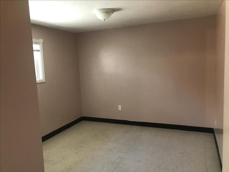 840 Garfield St #1 - Photo 5 of 7