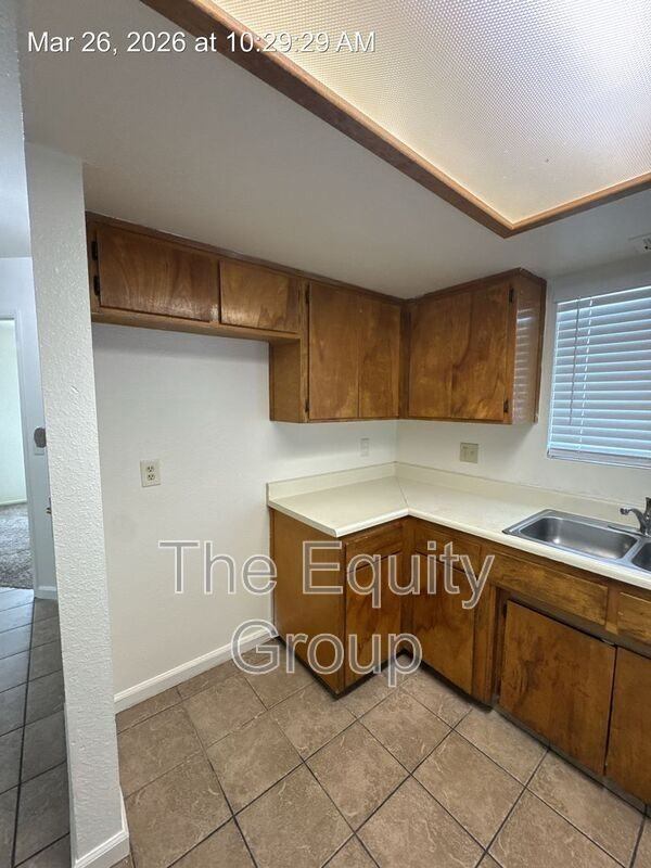 115 W Sonora Ave - Photo 6 of 21