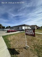 featured image of 240 Hanford Armona Rd #E