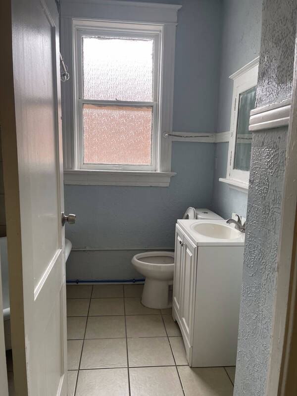 3835 Shaw Blvd #2ndFL - Photo 5 of 17