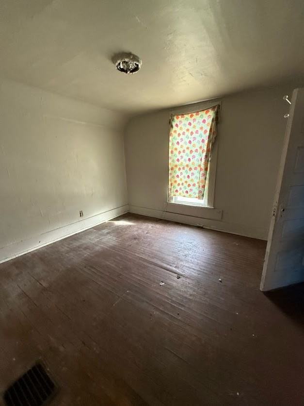 1755 N Monroe St - Photo 5 of 24