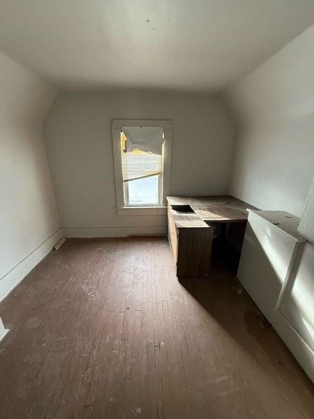 1755 N Monroe St - Photo 7 of 24