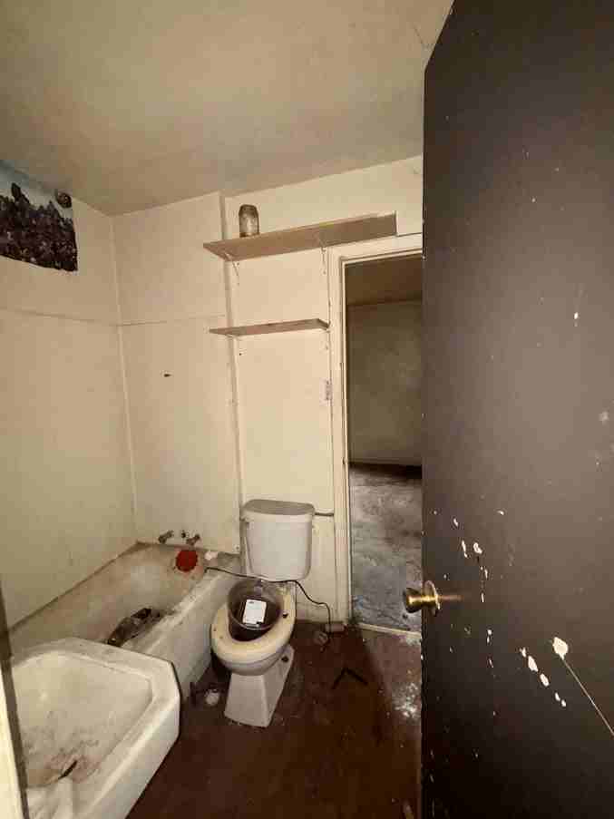 2271 E Hickory St - Photo 3 of 14