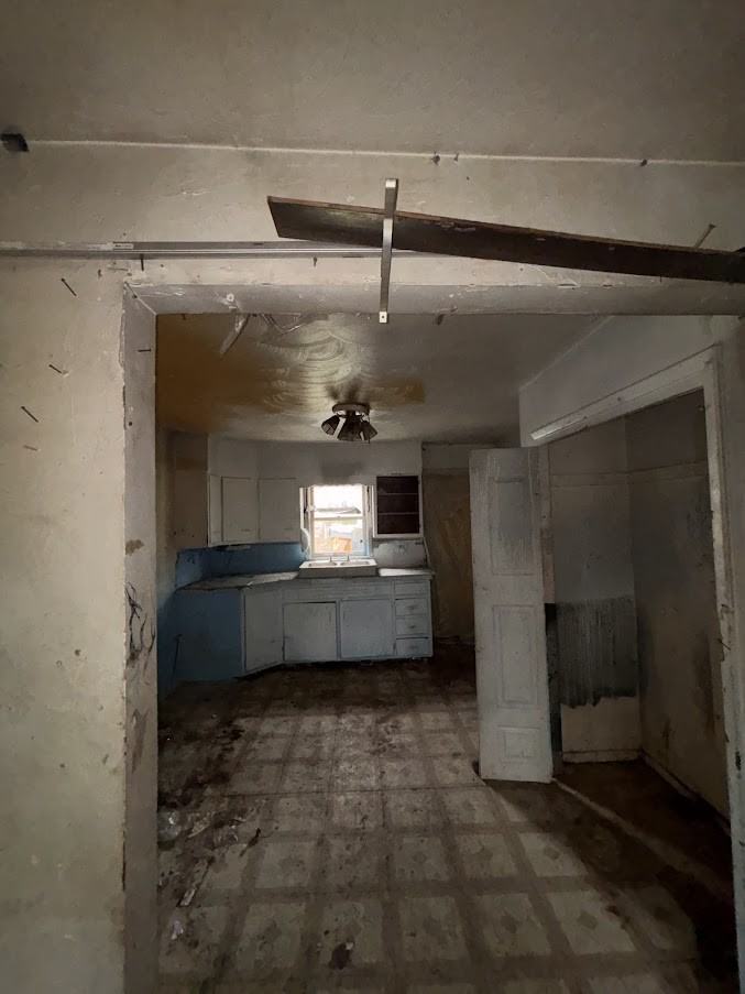 2271 E Hickory St - Photo 5 of 14