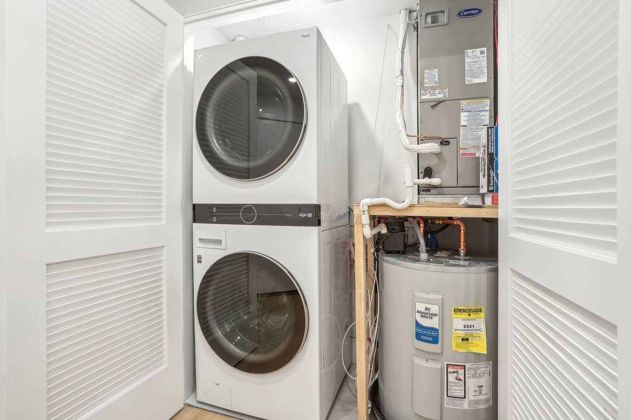 Nova Commons - Photo 3 of 47