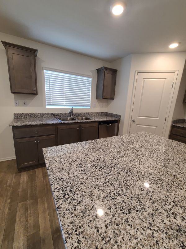 30540 Altima Ct - Photo 7 of 21