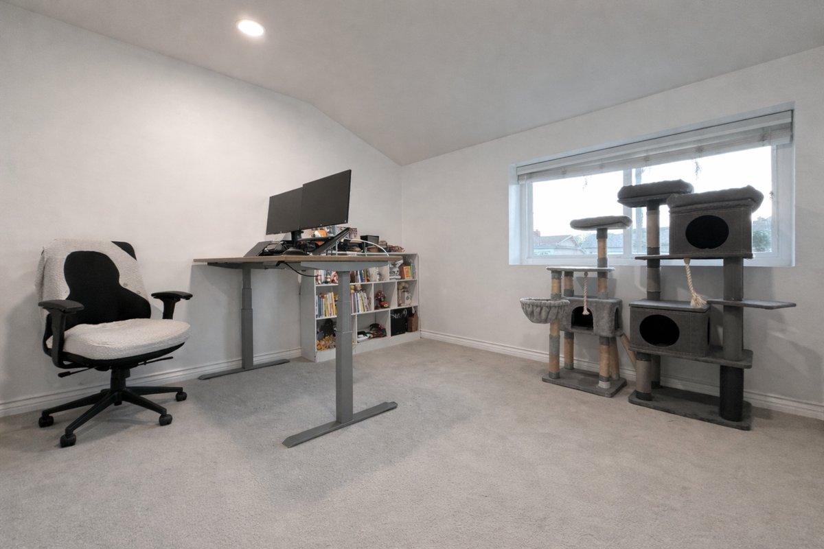 518 Louis Dr - Photo 7 of 11