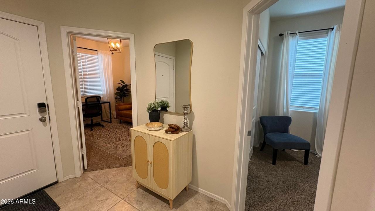 30998 W Earll Dr - Photo 4 of 50