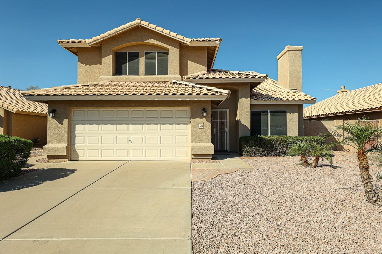 1210 W Kelly Ln - Photo 2 of 42