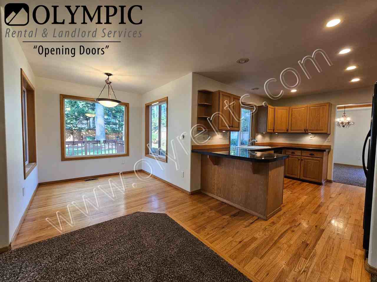 5937 Newport Ct Sw - Photo 7 of 30