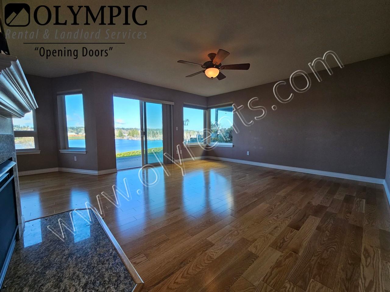 920 E Bay Dr Ne #C102 - Photo 3 of 26