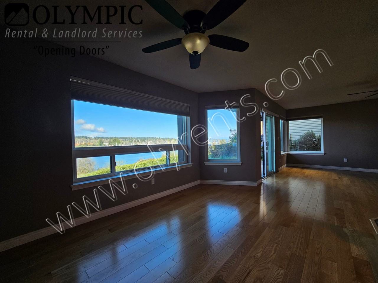 920 E Bay Dr Ne #C102 - Photo 6 of 26