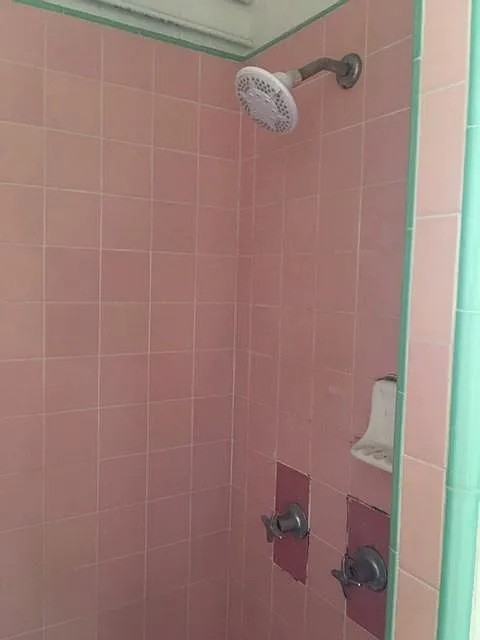 826 Coolidge St - Photo 2 of 5