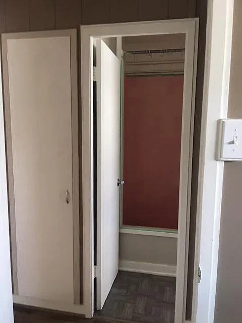 826 Coolidge St - Photo 3 of 5