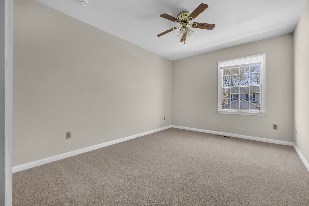 5602 Grouper Ct - Photo 3 of 50