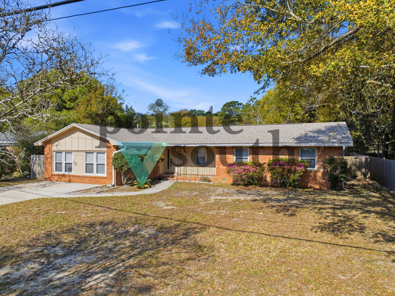 5641 Hibiscus Rd - Photo 3 of 29