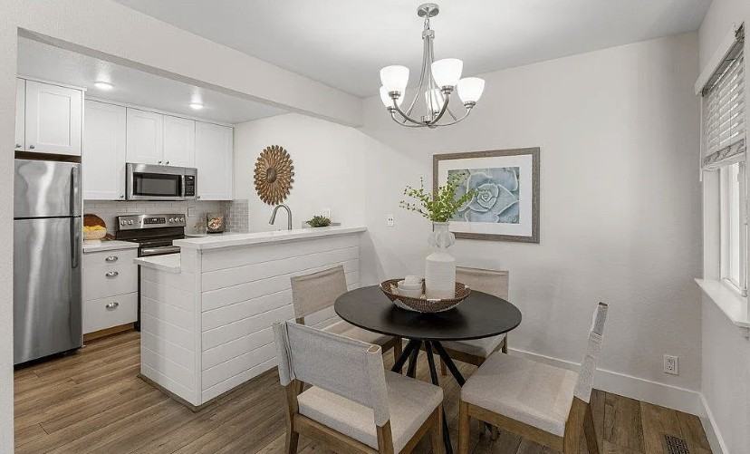 5460 Concord Blvd #E4 - Photo 5 of 13