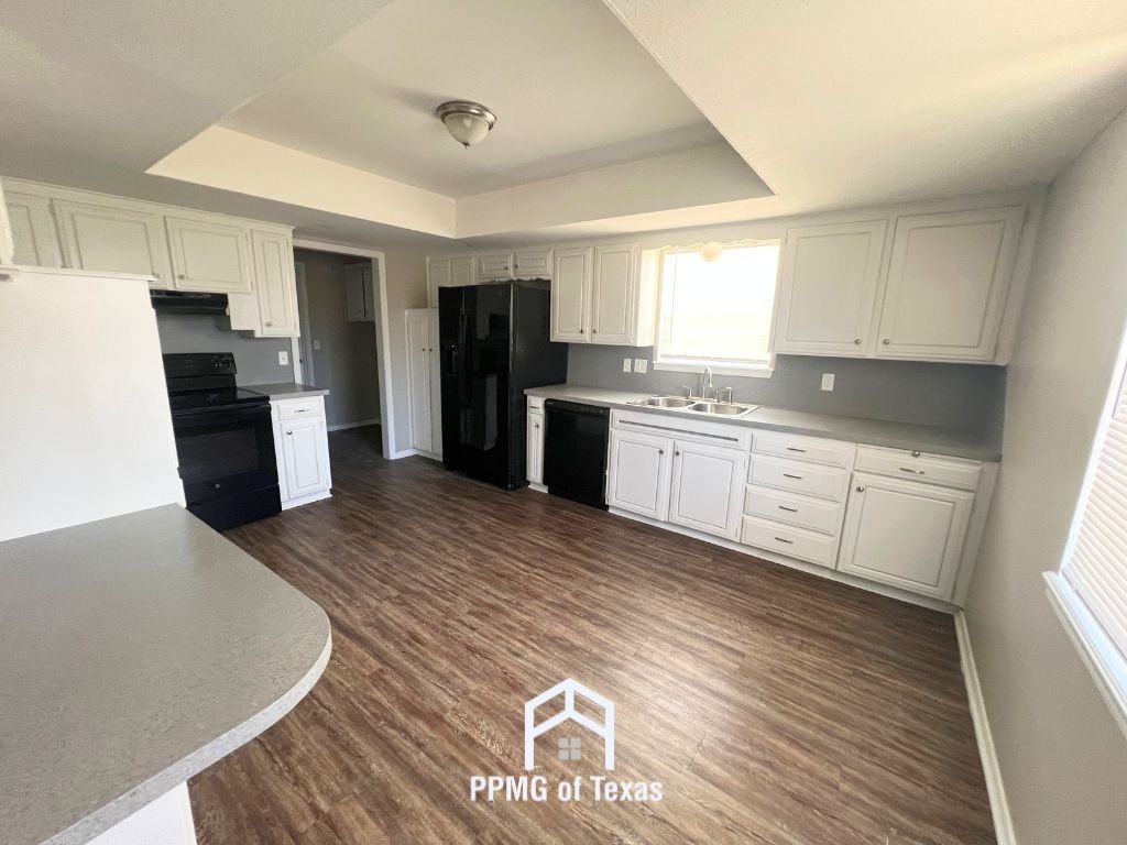 10904 N Linn Ave - Photo 5 of 17