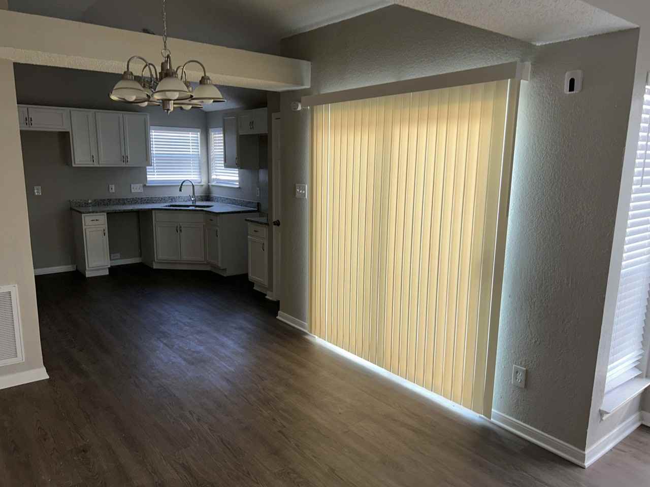 10259 Sand Springs Ave - Photo 4 of 16