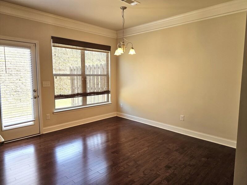 10563 Naramore Ln - Photo 6 of 16