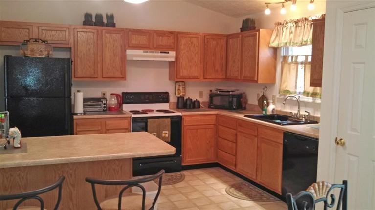 1060 Klondyke Rd - Photo 3 of 13