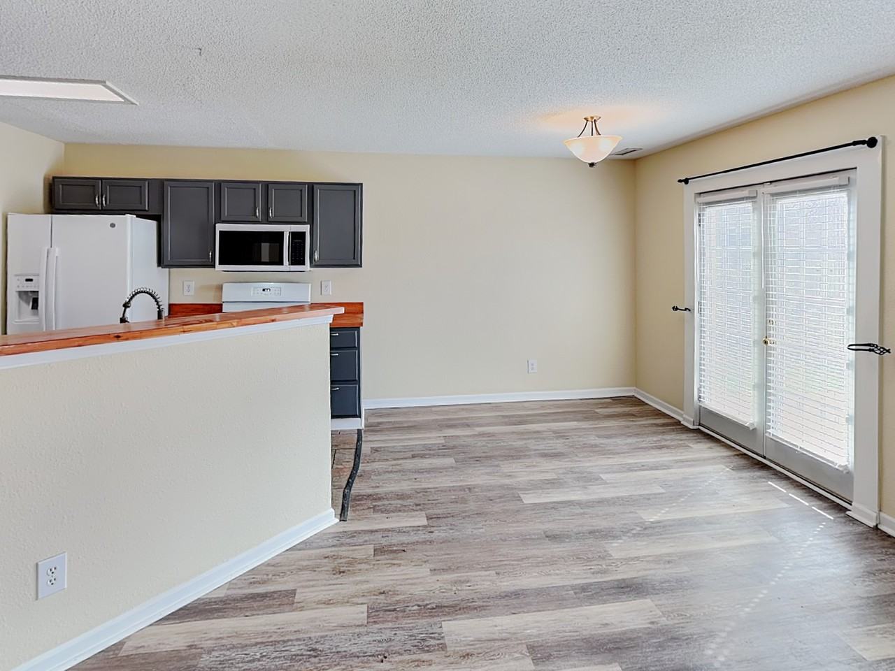 385 Kimbrough Dr - Photo 7 of 18