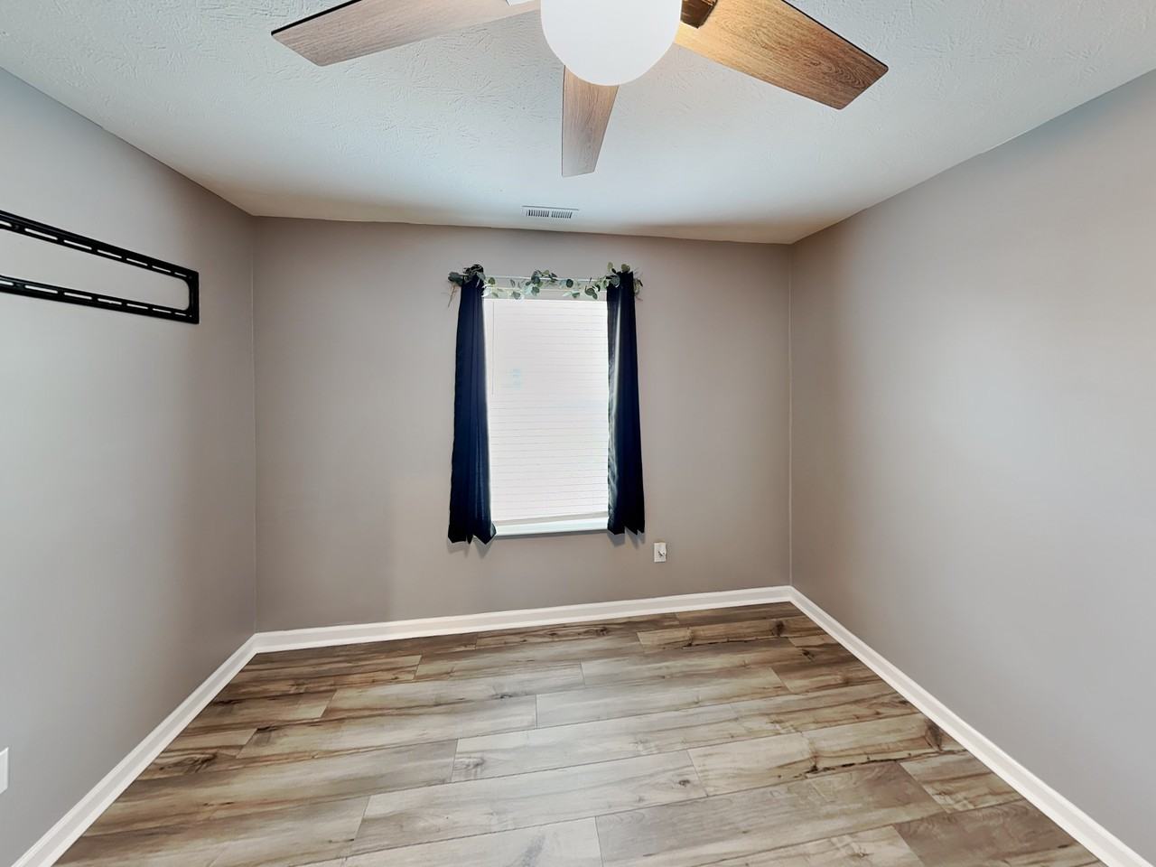 8145 Ambrosia Ln - Photo 7 of 19