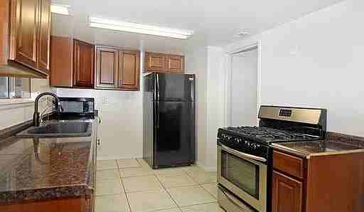 3600 Mountain Ave - Photo 3 of 7