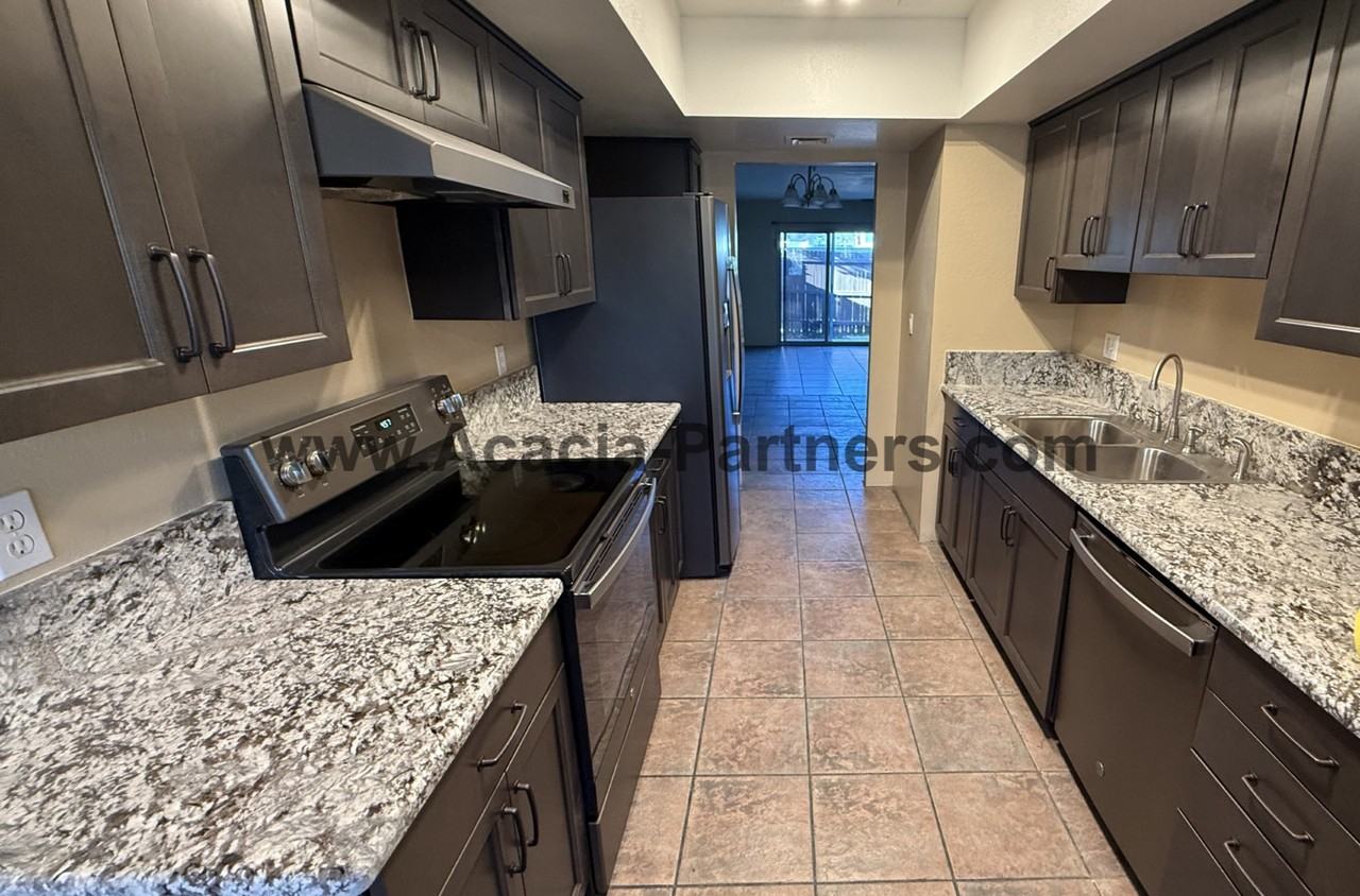 2525 E Prince Rd #58 - Photo 7 of 36