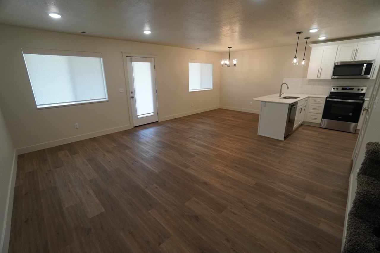 3488 Ws - Photo 4 of 32