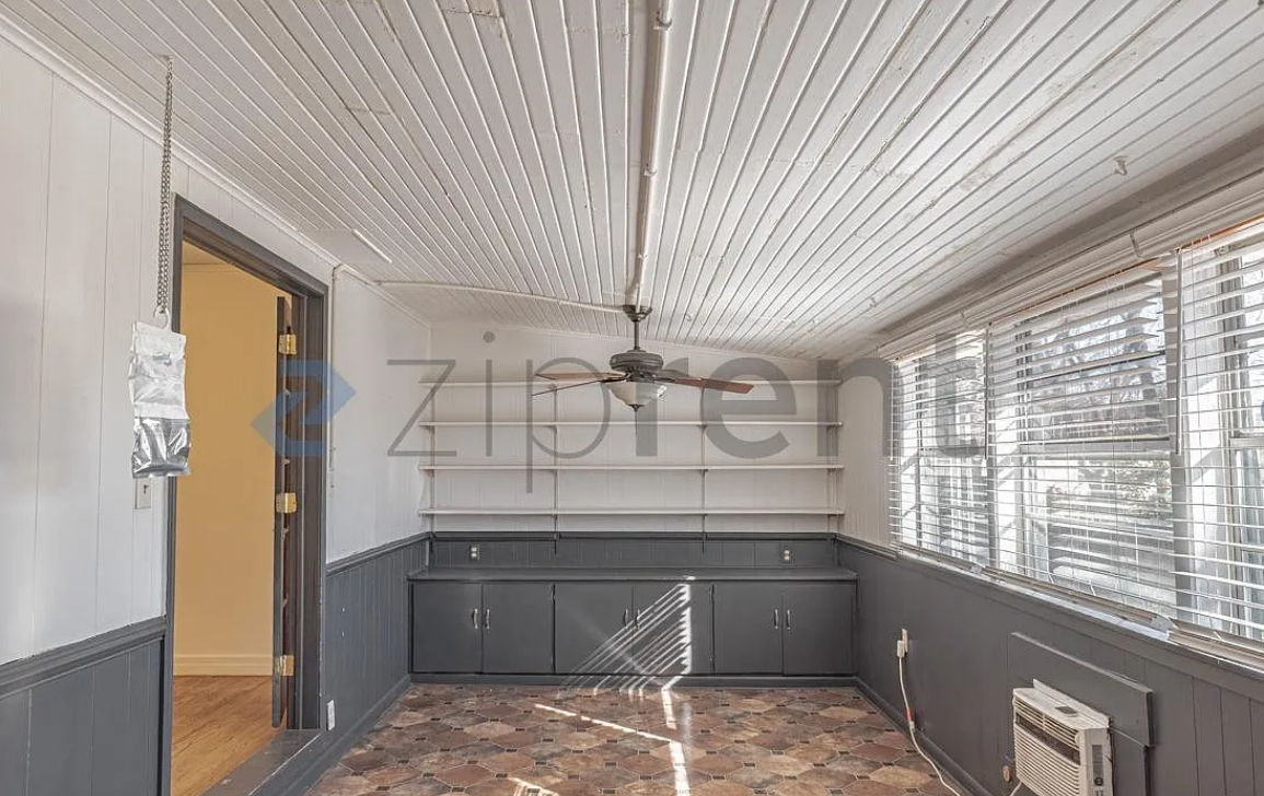 1418 W Shepherd St - Photo 7 of 13