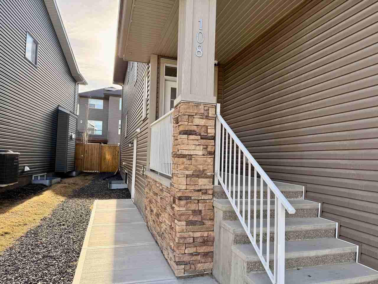 108 Evansglen Cir Nw - Photo 2 of 27