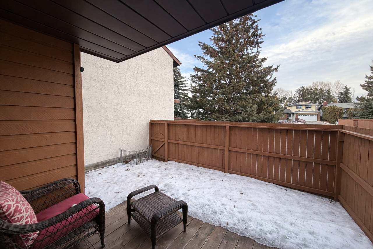 18607 66 Ave Nw - Photo 2 of 20