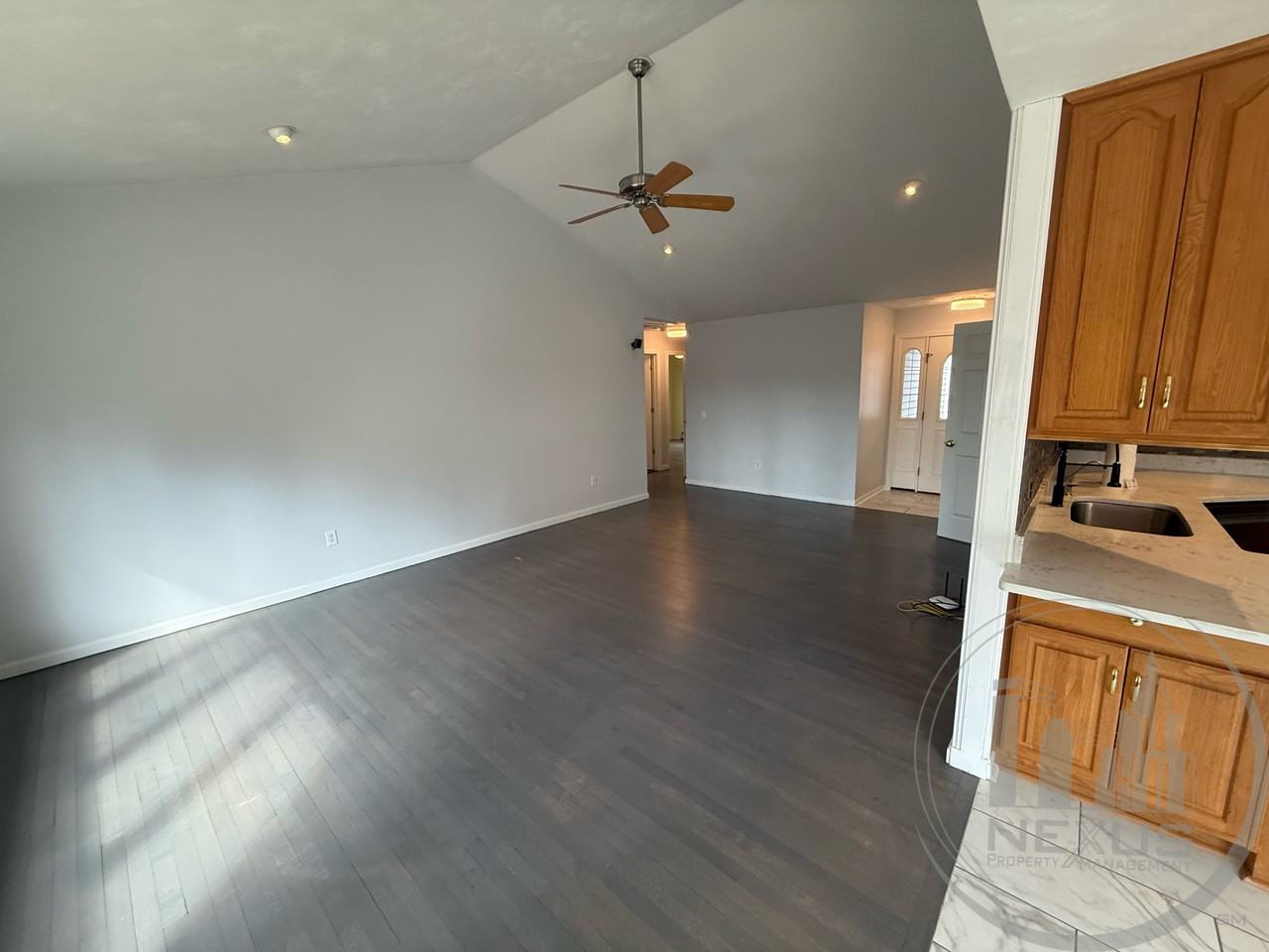 10 Jaimie Ann Dr - Photo 4 of 31