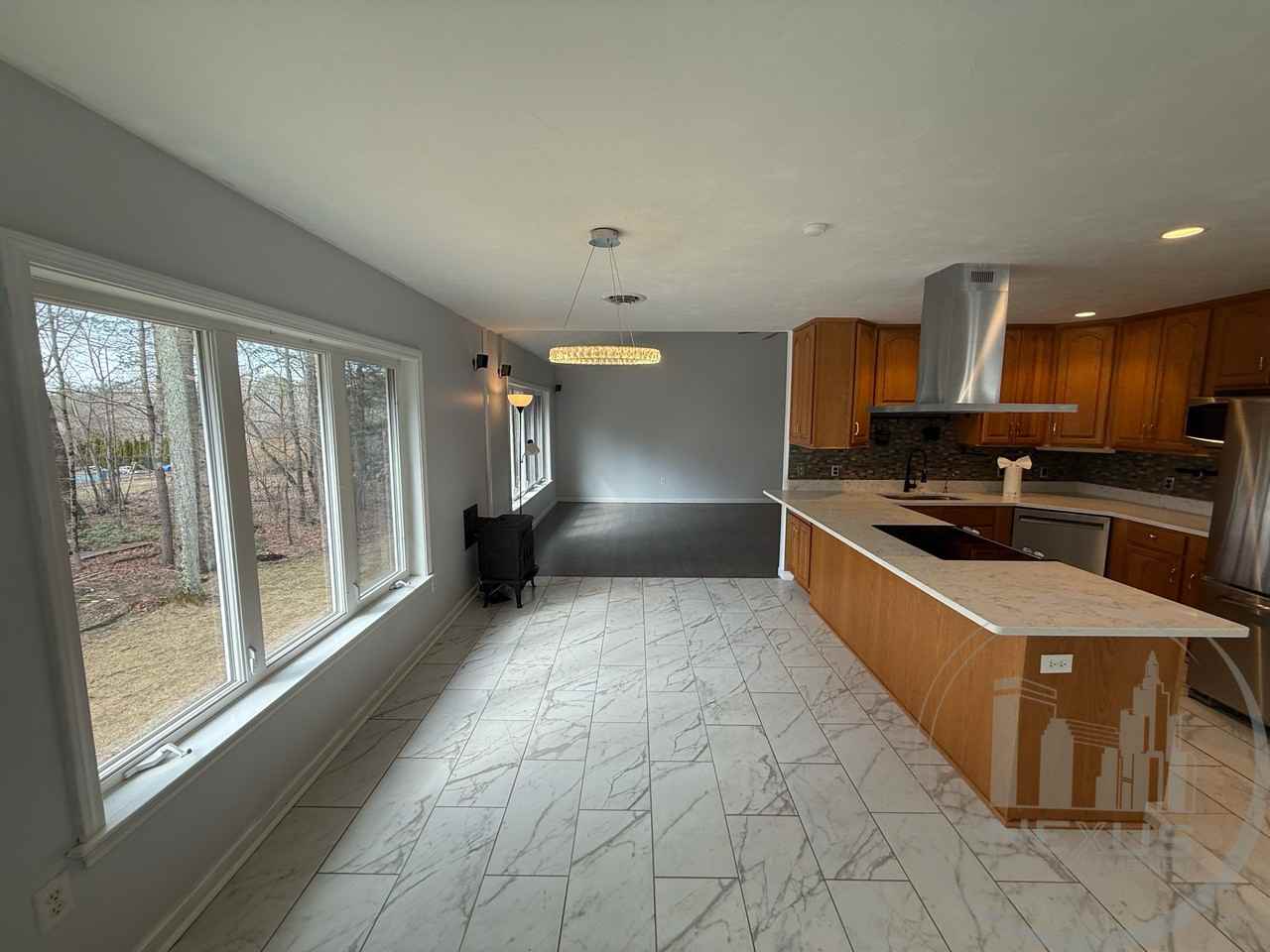 10 Jaimie Ann Dr - Photo 7 of 31