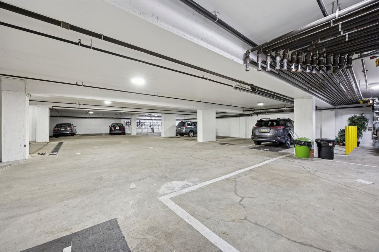 601 N 2nd Street - Photo 4 of 34