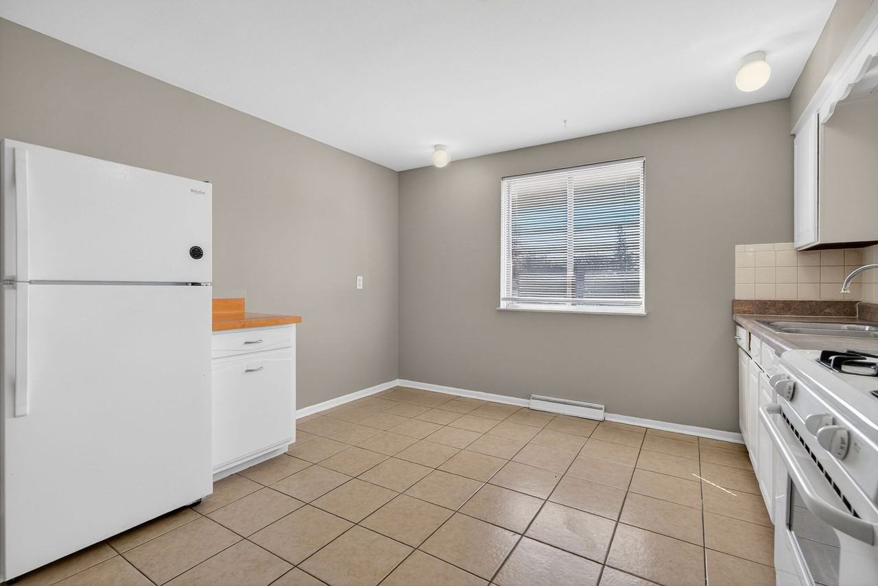 2612-2614 W. Wardcliffe Dr. - Photo 5 of 28