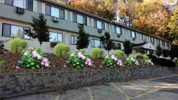 featured image of 210 Cedar St #12