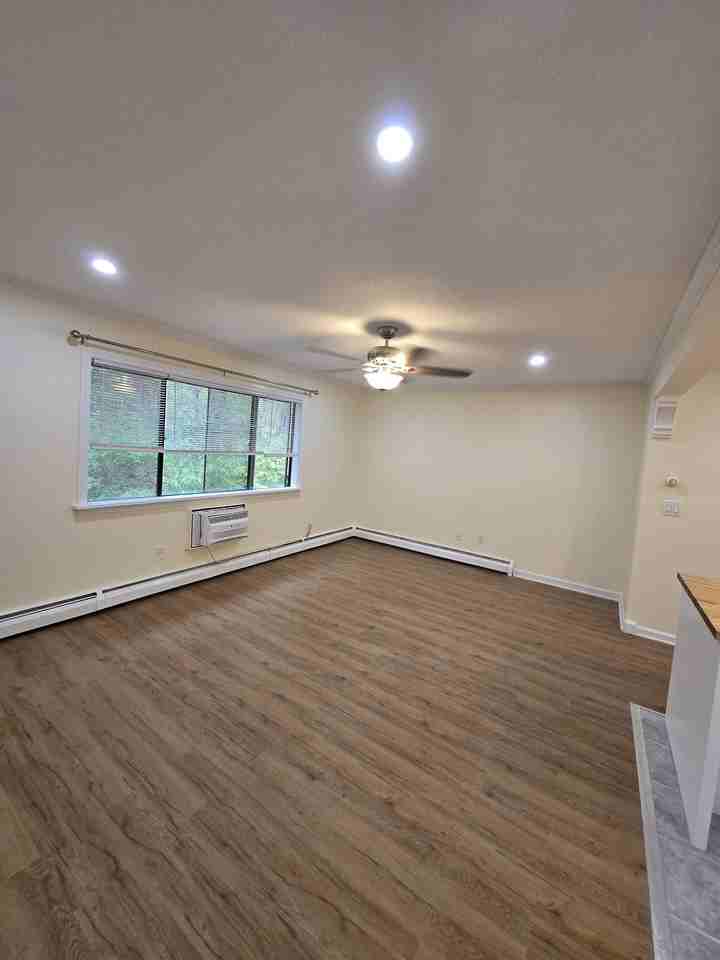 210 Cedar St #12 - Photo 6 of 9