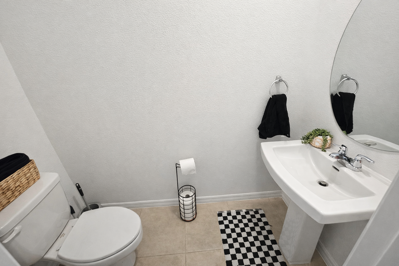 15044 Cuzcorro Ct #15044 - Photo 3 of 11